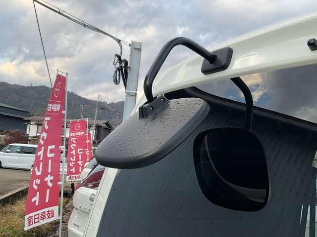 ＮＶ２００バネットバン １．６　ＧＸ　４ＷＤ　雹害車（16枚目）