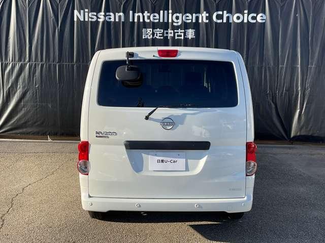 ＮＶ２００バネットバン １．６　ＧＸ　４ＷＤ　雹害車（20枚目）