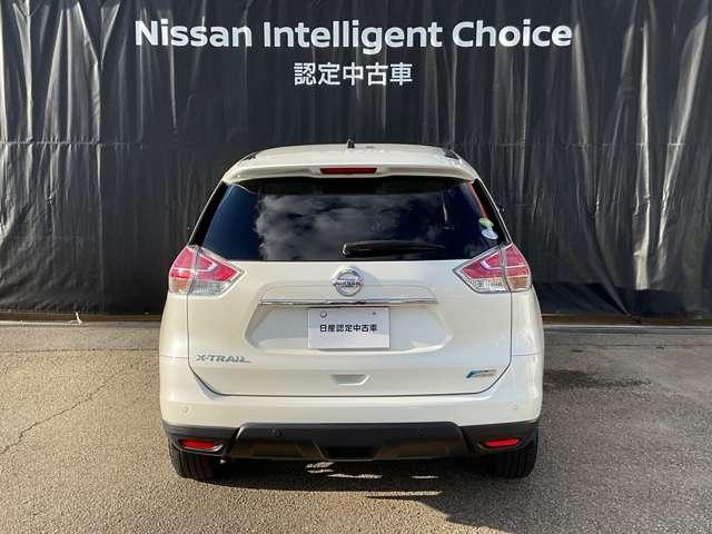 エクストレイル ２．０　２０Ｘ　ハイブリッド　エマージェンシーブレーキパッケージ　４ＷＤ　アラウンドモニター／オートライト／クルーズ（20枚目）