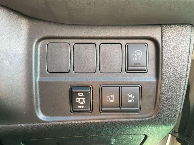 セレナ ハイウェイスターV 2.0 ハイウェイスター V 4WD プロパイロット/バックカメラ/両側電動スラ(9枚目)