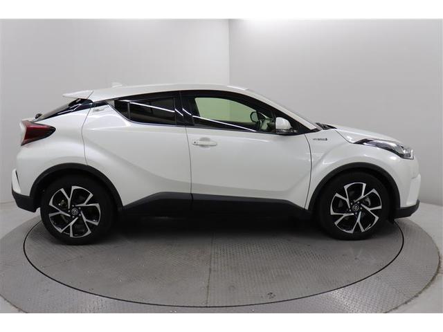 Ｃ－ＨＲ Ｇ　ハーフ革　ＴＳＳ　アイドルストップ　ＤＶＤ再生可　定期点検記録簿　ＬＥＤヘッド　バックモニタ　イモビライザー　ナビ＆ＴＶ　ＥＴＣ付　キーフリーシステム　スマキー　横滑り防止機能　クルーズＣ　エアバッグ（13枚目）