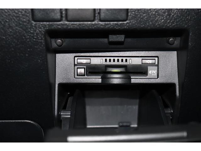 アルファード ２．５Ｘ　左側電動スライドドア　Ｒカメラ　１オーナ　イモビライザー　メモリナビ　ＥＴＣ車載器　ＤＶＤ可　オートエアコン　ＬＥＤヘッドライト　３列シート　ナビ＆ＴＶ　スマートキー　リアエアコン　ＥＳＣ　ＡＷ（8枚目）