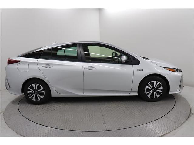 プリウスPHV S AW クルコン インテリキー キーフリー LEDランプ AC100V電源 ワンオーナー車 盗難防止システム サイドエアバック 記録簿 パワーウィンドウ パワーステアリング ABS エアコン エアバッグ(11枚目)