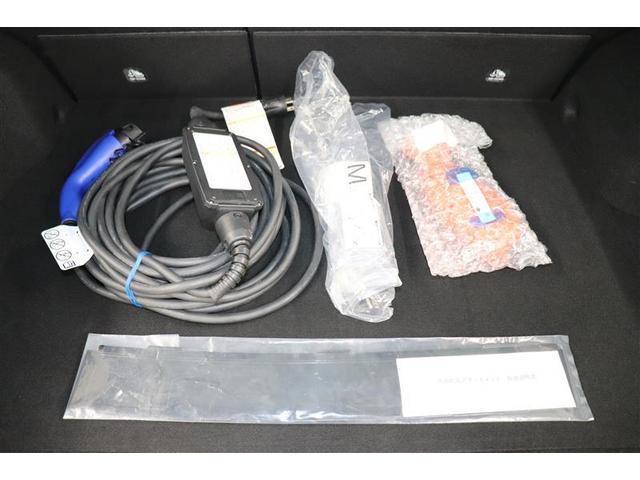プリウスPHV S AW クルコン インテリキー キーフリー LEDランプ AC100V電源 ワンオーナー車 盗難防止システム サイドエアバック 記録簿 パワーウィンドウ パワーステアリング ABS エアコン エアバッグ(23枚目)