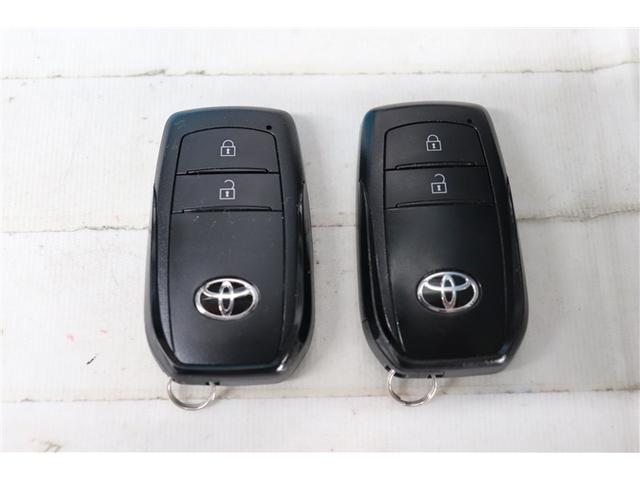 ヤリスクロス ハイブリッドＧ　ＴＳＳ　イモビライザー　バックモニタ－　記録簿有　エアコン　インテリキー　パワーウィンド　Ｗエアバック　オートクルーズ　メディアプレイヤー接続　キーフリー　横滑防止装置　サイドエアバッグ　エアバッグ（30枚目）