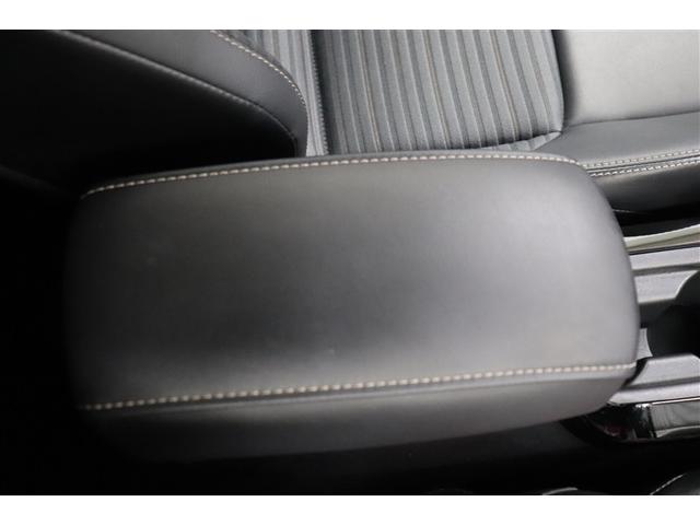 カローラツーリング ダブルバイビー 1オーナー リアカメラ 横滑り防止 盗難防止 キーフリ- 整備記録簿 ETC付 ABS LEDライト パワステ パワーウィンドウ アルミ メディアプレイヤー接続 ドライブレコーダー付 クルコン(30枚目)