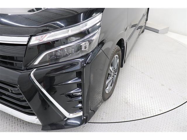 ヴォクシー ＺＳ　煌ＩＩＩ　プリクラッシュ　スマートキ　アイスト　ＤＶＤ再生機能　記録簿付き　横滑り防止装置　ナビＴＶ　アルミ　三列シート　ＷＡＣ　盗難防止　オートエアコン　キーレス　ＥＴＣ装備　パワステ　メモリナビ　クルコン（14枚目）