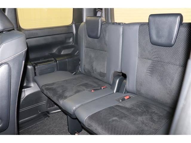 ヴォクシー ＺＳ　煌ＩＩＩ　プリクラッシュ　スマートキ　アイスト　ＤＶＤ再生機能　記録簿付き　横滑り防止装置　ナビＴＶ　アルミ　三列シート　ＷＡＣ　盗難防止　オートエアコン　キーレス　ＥＴＣ装備　パワステ　メモリナビ　クルコン（18枚目）