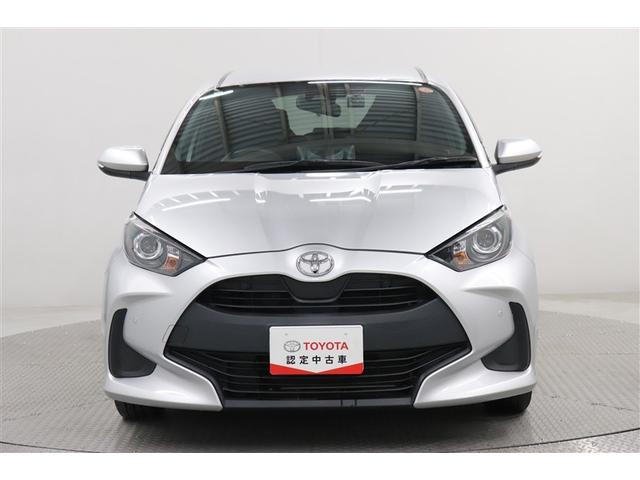 ヤリス Ｘ　ＰＣＳ　スマートキーシステム　横滑り防止装置付き　記録簿有　ワイヤレスキー　バックガイドモニター　盗難防止　サイドエアバック　エアコン　Ｗエアバッグ　パワーウインドウ　パワステ　運転席エアバッグ　ナビ（10枚目）