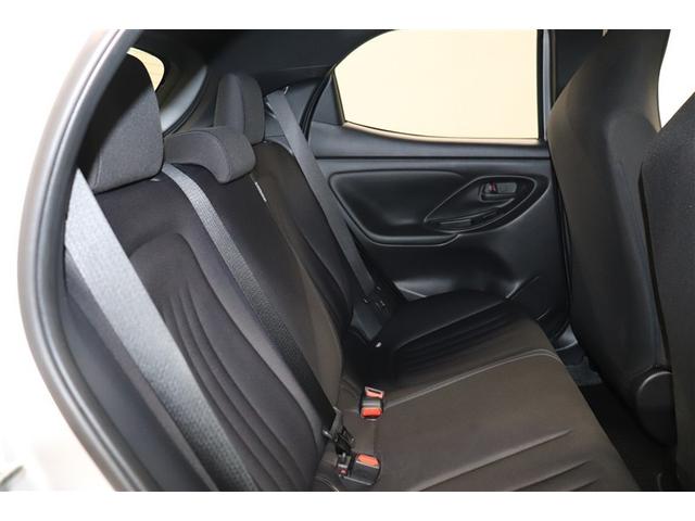 ヤリス Ｘ　ＰＣＳ　スマートキーシステム　横滑り防止装置付き　記録簿有　ワイヤレスキー　バックガイドモニター　盗難防止　サイドエアバック　エアコン　Ｗエアバッグ　パワーウインドウ　パワステ　運転席エアバッグ　ナビ（20枚目）