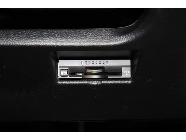 オーリス ハイブリッド ワンセグTV 1オーナー 衝突軽減ブレーキ スマートキ AW 記録簿有 ナビ&TV パワーウインドウ 横滑り防止機能 LEDヘッドライト キーレス エアバッグ オートエアコン ABS 盗難防止装置(9枚目)