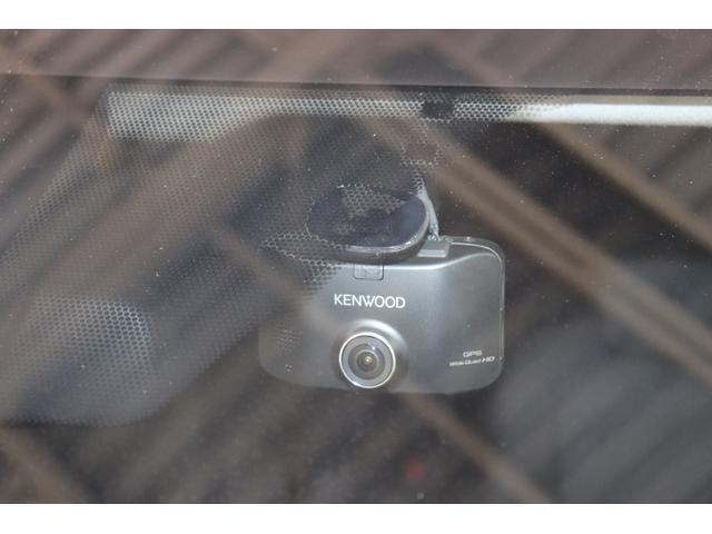 ヴォクシー ハイブリッドＸ　７人乗り　ワンオーナー　両側電動スライドドア　フルセグ　メモリーナビ　メディアプレイヤー接続　ＣＤ／ＤＶＤ再生　ドライブレコーダー　ＥＴＣ　リヤクーラー　衝突回避　車線逸脱警報　横滑り防止　純正ＡＷ（36枚目）