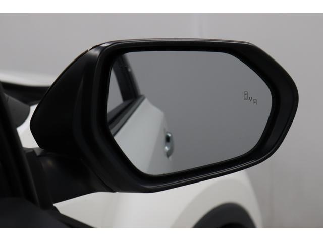 Ｃ－ＨＲ Ｇ　モード　ブルーノ　ワンオーナー　フルセグ　メモリーナビ　メディアプレイヤー接続　ＣＤ／ＤＶＤ再生　ドライブレコーダー　バックモニター　ＥＴＣ　純正アルミホイール　ＬＥＤヘッドライト　ブラインドスポットモニタ　衝突回避（7枚目）