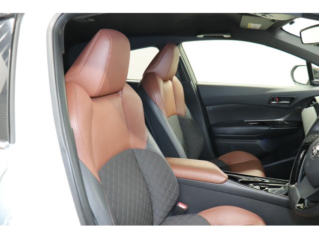 Ｃ－ＨＲ Ｇ　モード　ブルーノ　ワンオーナー　フルセグ　メモリーナビ　メディアプレイヤー接続　ＣＤ／ＤＶＤ再生　ドライブレコーダー　バックモニター　ＥＴＣ　純正アルミホイール　ＬＥＤヘッドライト　ブラインドスポットモニタ　衝突回避（18枚目）