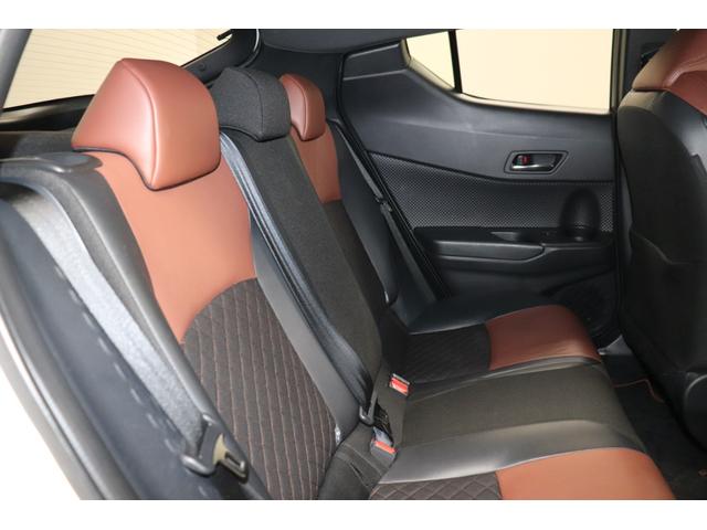 Ｃ－ＨＲ Ｇ　モード　ブルーノ　ワンオーナー　フルセグ　メモリーナビ　メディアプレイヤー接続　ＣＤ／ＤＶＤ再生　ドライブレコーダー　バックモニター　ＥＴＣ　純正アルミホイール　ＬＥＤヘッドライト　ブラインドスポットモニタ　衝突回避（21枚目）