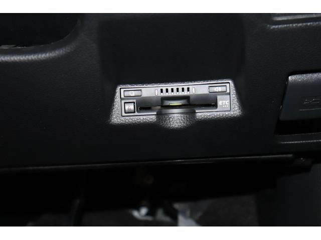 ヤリスクロス ハイブリッドZ ワンオーナー ETC スマートキー LEDライト 純正アルミ パワーシート ドラレコ ディスプレイオーディオ 衝突軽減システム ペダル踏み間違 パノラマビューモニター BSM シートヒーター(10枚目)