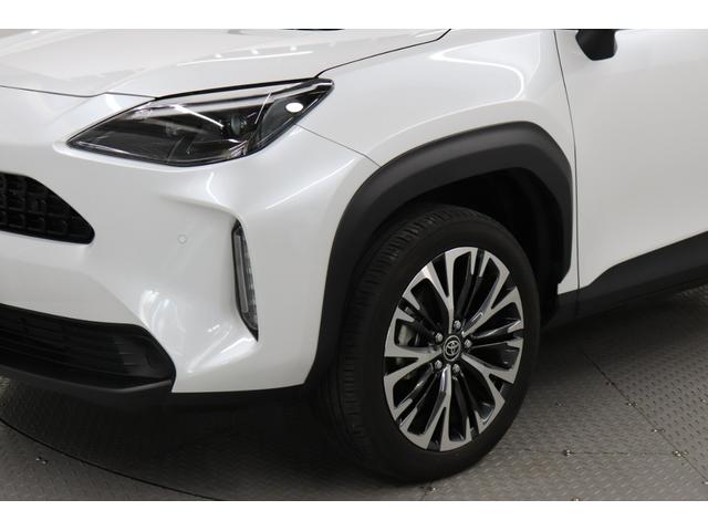 ヤリスクロス ハイブリッドZ ワンオーナー ETC スマートキー LEDライト 純正アルミ パワーシート ドラレコ ディスプレイオーディオ 衝突軽減システム ペダル踏み間違 パノラマビューモニター BSM シートヒーター(16枚目)