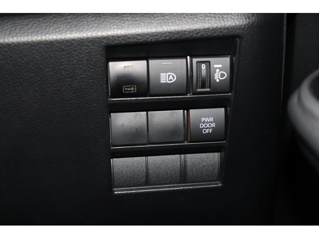 ヴォクシー S-Z ワンオーナー バックモニター ETC2.0 スマートキー 両側スライドドア LEDライト 純正アルミ 後席モニター メモリーナビ フルセグTV DVD 衝突軽減システム ペダル踏み間違 シートヒーター(10枚目)