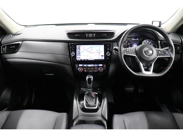エクストレイル ２０Ｘｉ　オートＬＥＤ　フロントカメラ　ＶＤＣ　アイドリングストップ車　シートヒータ　電格ミラー　ＤＶＤ再生　オートライト　ＬＥＤヘットライト　ＡＵＸ　寒冷地仕様　ルーフレール　Ｒカメラ　盗難防止装置　ＥＴＣ（3枚目）