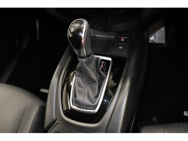 エクストレイル ２０Ｘｉ　オートＬＥＤ　フロントカメラ　ＶＤＣ　アイドリングストップ車　シートヒータ　電格ミラー　ＤＶＤ再生　オートライト　ＬＥＤヘットライト　ＡＵＸ　寒冷地仕様　ルーフレール　Ｒカメラ　盗難防止装置　ＥＴＣ（34枚目）