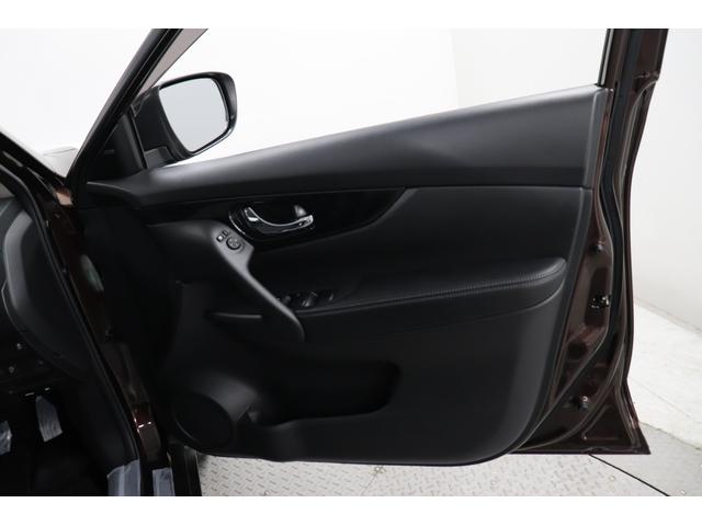 エクストレイル ２０Ｘｉ　オートＬＥＤ　フロントカメラ　ＶＤＣ　アイドリングストップ車　シートヒータ　電格ミラー　ＤＶＤ再生　オートライト　ＬＥＤヘットライト　ＡＵＸ　寒冷地仕様　ルーフレール　Ｒカメラ　盗難防止装置　ＥＴＣ（40枚目）