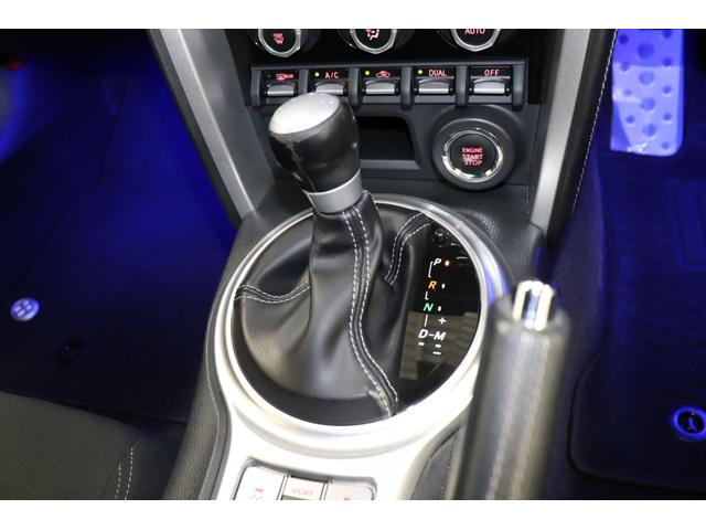 ８６ ＧＴ　ブルートゥースオーディオ　キーフリ　ＡＵＸ端子　盗難防止　電動格納ミラー　地デジ　スマートキ－　ＥＴＣ車載器　ＶＳＡ　クルコン　オートエアコン　サイドＳＲＳ　助手席エアバッグ　オートライト　ＡＢＳ（30枚目）