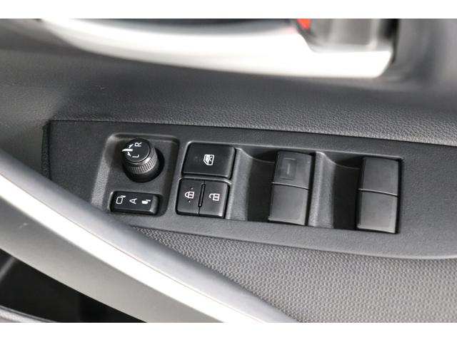 カローラ ハイブリッド G-X ワンオーナー フルセグ メモリーナビ メディアプレイヤー接続 バックモニター ETC 衝突回避 ペダル踏み間違い 車線逸脱警報 ブラインドスポットモニタ 横滑り防止 LEDヘッドライト フルエアロ(38枚目)