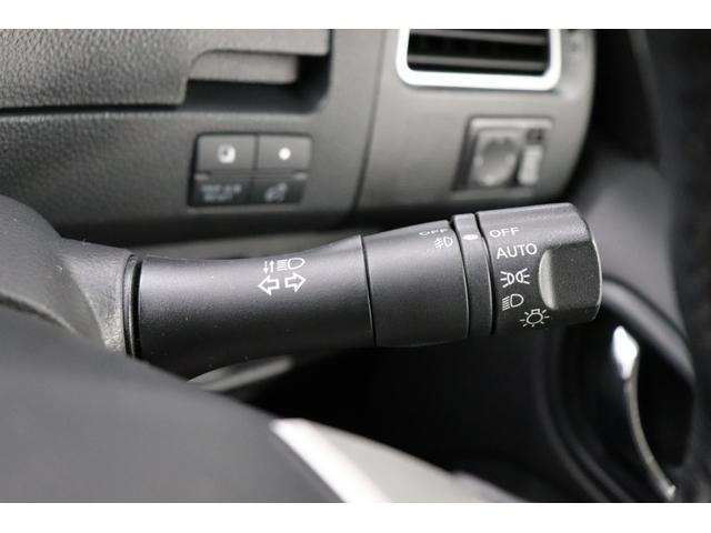 セレナ ハイウェイスター S-ハイブリッド Vセレクション 8人乗り 両側電動スライドドア ワンオーナー フルセグ メモリーナビ メディアプレイヤー接続 CD/DVD再生 後席モニター バックモニター ETC  HIDヘッドライト 純正アルミホイール クルコン(21枚目)