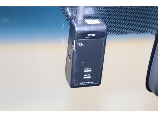 ポルテ Ｇ　ワンオーナ　片側電動スライド　１－２列目ウォークスル　フルセグ　メモリーナビ　メディアプレイヤ接続　ＣＤ／ＤＶＤ再生　ドライブレコーダ　ＥＴＣ　衝突回避　アイドリングストップ　横滑り防止　ＨＩＤヘッド（8枚目）