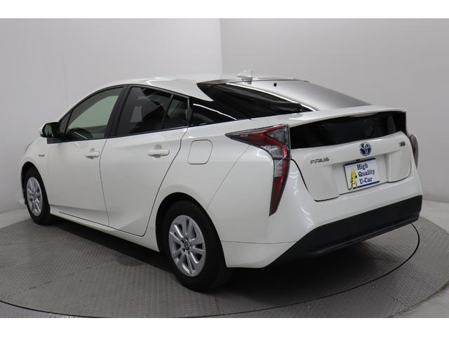 プリウス S ワンオーナー フルセグ メモリーナビ メディアプレイヤー接続CD/DVD再生 バックモニター ETC 純正アルミホイール フロントスポイラー LEDヘッドライト イモビライザ アイドリングストップ(2枚目)