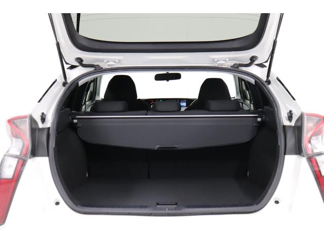 プリウス S ワンオーナー フルセグ メモリーナビ メディアプレイヤー接続CD/DVD再生 バックモニター ETC 純正アルミホイール フロントスポイラー LEDヘッドライト イモビライザ アイドリングストップ(19枚目)