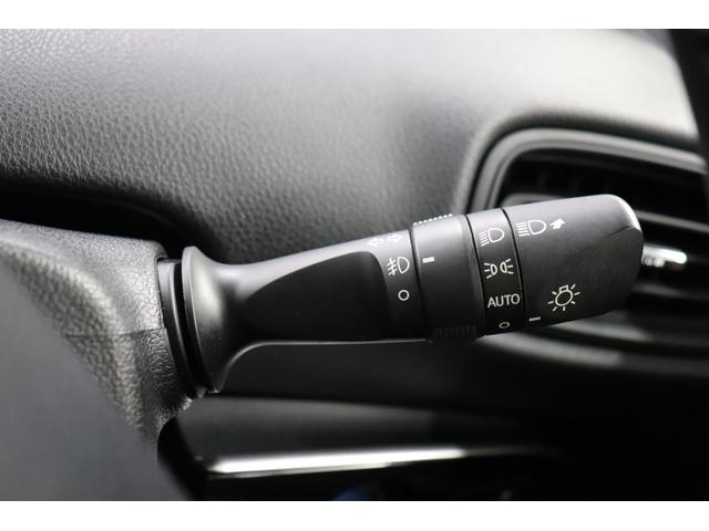 プリウス S ワンオーナー フルセグ メモリーナビ メディアプレイヤー接続CD/DVD再生 バックモニター ETC 純正アルミホイール フロントスポイラー LEDヘッドライト イモビライザ アイドリングストップ(23枚目)