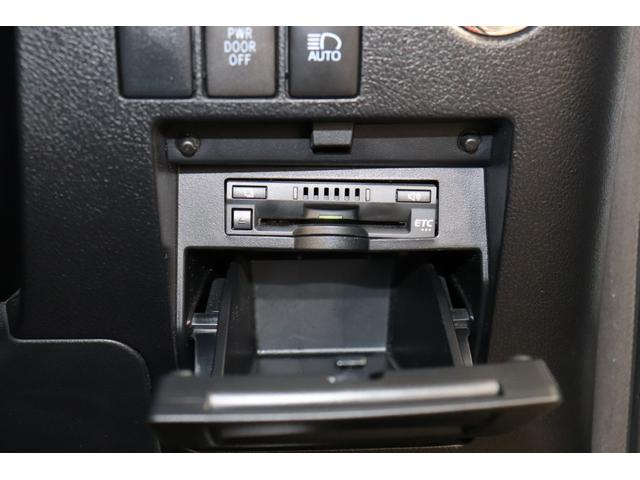 ヴェルファイア ２．５Ｚ　Ａエディション　アダクティブクルーズコントロール　ＢＴ接続　サンル－フ　Ｂモニ　電格ミラー　Ａライト　オットマン　ワンオーナ　オートハイビーム　車線逸脱　ＬＥＤヘッドライト　パワーウィンドウ　衝突安全ボディ　ＥＴＣ（12枚目）