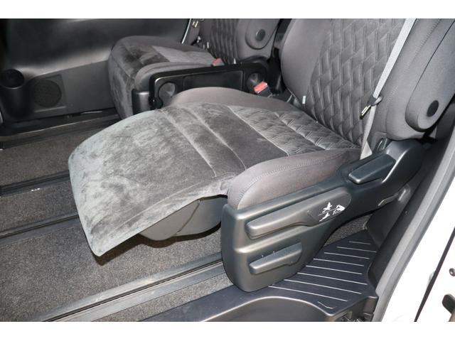 ヴェルファイア ２．５Ｚ　Ａエディション　アダクティブクルーズコントロール　ＢＴ接続　サンル－フ　Ｂモニ　電格ミラー　Ａライト　オットマン　ワンオーナ　オートハイビーム　車線逸脱　ＬＥＤヘッドライト　パワーウィンドウ　衝突安全ボディ　ＥＴＣ（22枚目）