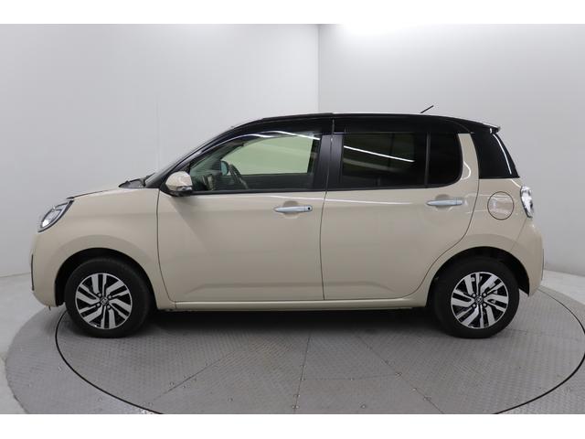 パッソ モーダ　チャーム　ワンオーナー　バックモニター　ＥＴＣ　スマートキー　ＬＥＤライト　純正アルミ　ドラレコ　メモリーナビ　フルセグＴＶ　ＣＤ　衝突軽減システム　ペダル踏み間違　全周囲カメラ　横滑り防止　レーンアシスト（10枚目）