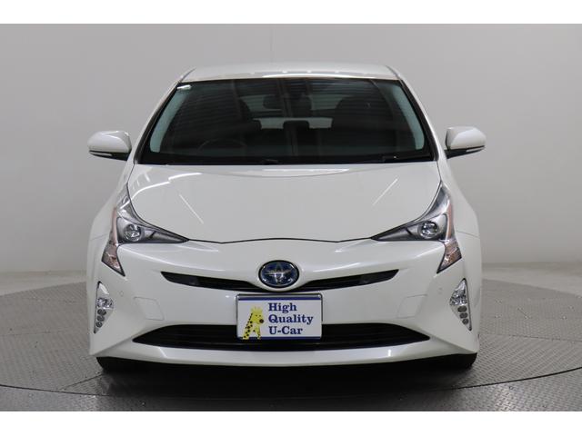 プリウス Ａ　バックモニター　ＥＴＣ　スマートキー　ＬＥＤライト　純正アルミ　メモリーナビ　Ｂｌｕｅｔｏｏｔｈ接続　フルセグＴＶ　ＣＤ　衝突軽減システム　クルコン　ペダル踏み間違　ＢＳＭ　レーンアシスト（10枚目）