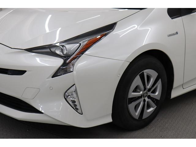 プリウス Ａ　バックモニター　ＥＴＣ　スマートキー　ＬＥＤライト　純正アルミ　メモリーナビ　Ｂｌｕｅｔｏｏｔｈ接続　フルセグＴＶ　ＣＤ　衝突軽減システム　クルコン　ペダル踏み間違　ＢＳＭ　レーンアシスト（15枚目）