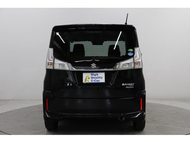 当社はグループ全体でお客様をお守り致します。平素はもちろんですが長期の休暇中の際も、一部店舗で営業しておりますので他のディーラーがお休みの時でも対応が可能です。