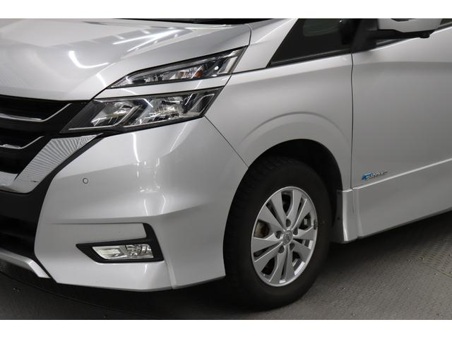 セレナ ハイウェイスター DVD再生機能 横滑り防止 ABS 地デジTV 寒冷地仕様車 両側オートスライドドア パワーウィンドウ レーンアシスト 盗難防止装置 ワンオーナー車 インテリキー ブルートゥース 前後ソナー ナビTV(12枚目)