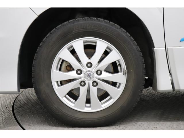 セレナ ハイウェイスター DVD再生機能 横滑り防止 ABS 地デジTV 寒冷地仕様車 両側オートスライドドア パワーウィンドウ レーンアシスト 盗難防止装置 ワンオーナー車 インテリキー ブルートゥース 前後ソナー ナビTV(13枚目)