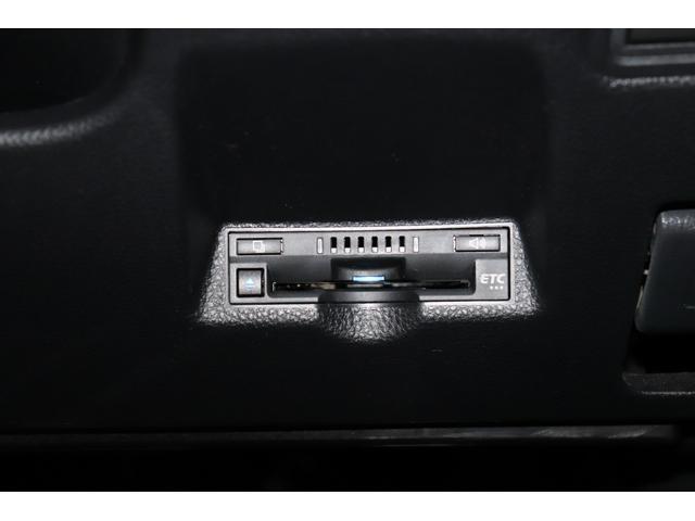 ヤリスクロス ハイブリッドＺ　Ｂｌｕｅｔｏｏｔｈオーディオ　ＵＳＢ接続　車線逸脱警告　衝突安全ボディ　追従式クルーズコントロール　ＡＨＢ　ＤＡＣ　シートヒータ　横滑防止装置　電格ミラー　リアカメラ　ワンオーナー車　フルセグ地デジ（9枚目）