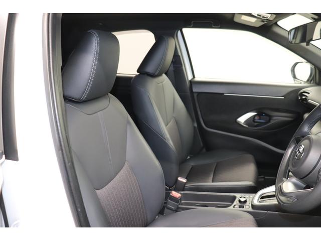 ヤリスクロス ハイブリッドＺ　Ｂｌｕｅｔｏｏｔｈオーディオ　ＵＳＢ接続　車線逸脱警告　衝突安全ボディ　追従式クルーズコントロール　ＡＨＢ　ＤＡＣ　シートヒータ　横滑防止装置　電格ミラー　リアカメラ　ワンオーナー車　フルセグ地デジ（19枚目）