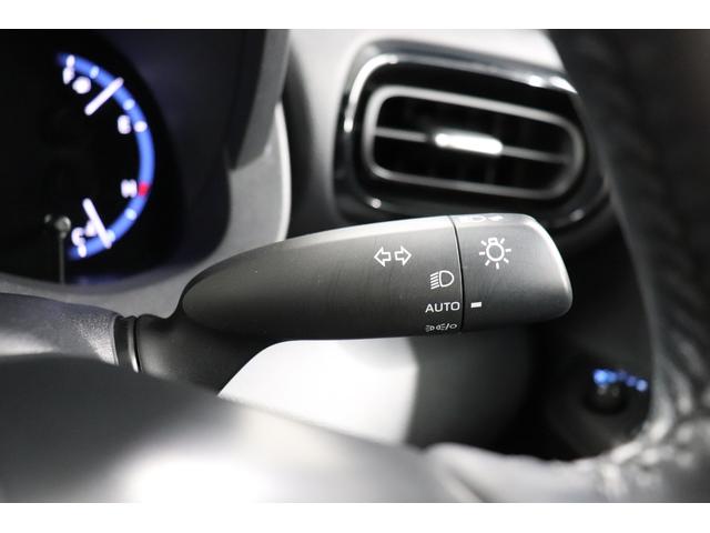 ヤリスクロス ハイブリッドＺ　Ｂｌｕｅｔｏｏｔｈオーディオ　ＵＳＢ接続　車線逸脱警告　衝突安全ボディ　追従式クルーズコントロール　ＡＨＢ　ＤＡＣ　シートヒータ　横滑防止装置　電格ミラー　リアカメラ　ワンオーナー車　フルセグ地デジ（28枚目）