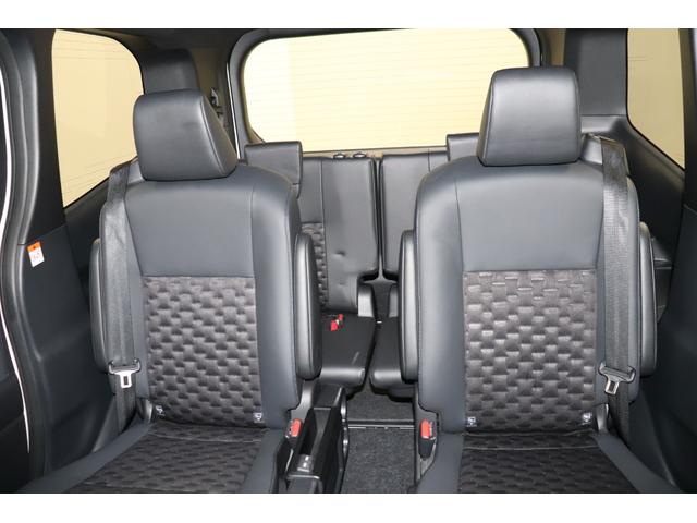 ヴォクシー S-Z 7人乗り ワンオーナ 両側電動スライドドア フルセグ メモリナビ CD/DVD再生 バックモニタ ETC2.0 純正AW LEDヘッド リアAC ブラインドスポットモニタ 衝突回避 ペダル踏み間違い(21枚目)