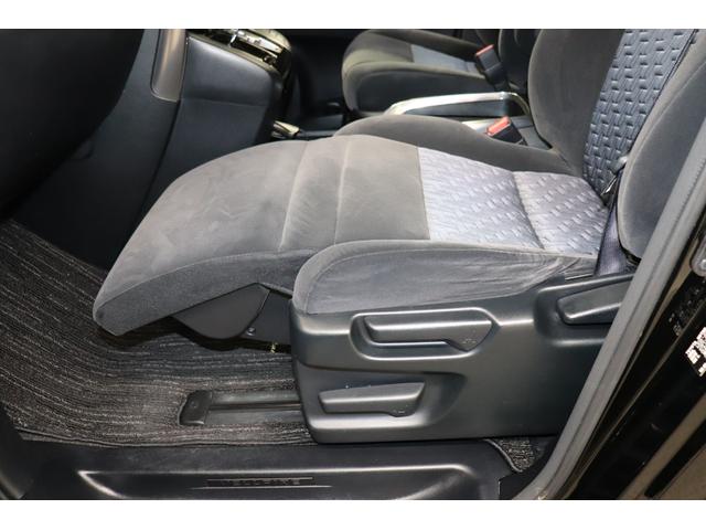 ヴェルファイア 2.5Z Aエディション 7人乗り ワンオーナー 両側電動スライドドア フルセグ メモリーナビ CD/DVD再生 後席モニター ドライブレコーダー バックモニター ETC 純正アルミホイール LEDヘッドライト 衝突回避(17枚目)