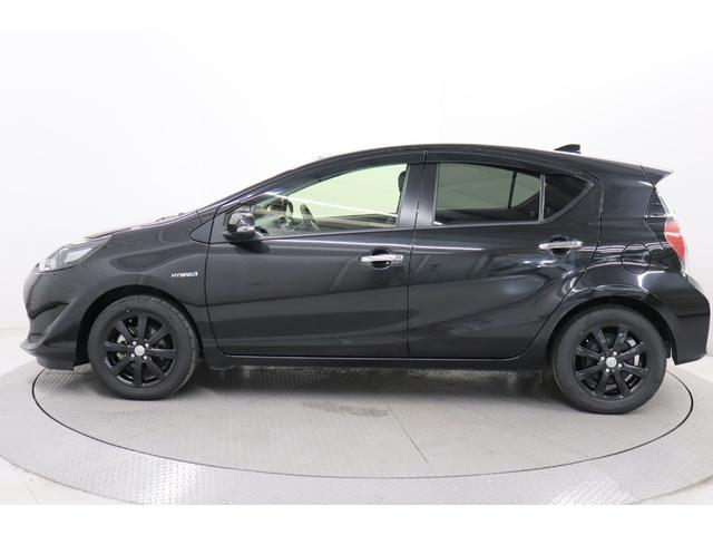 アクア Sスタイルブラック フルセグ メモリーナビ CD/DVD再生 アルミホイール LEDヘッドライト スマートキー アイドリングストップ イモビライザ 衝突回避 ペダル踏み間違い 車線逸脱警報 横滑り防止 先進ライト(11枚目)