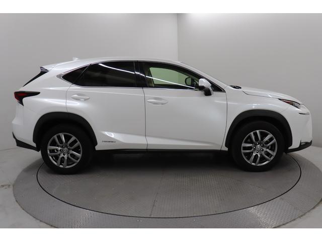 NX NX300h Iパッケージ ナビ&TV Bluetoothオーディオ 1オーナー 地デジフルセグTV キーレス オートライト Bカメラ ミュージックプレイヤー接続可 メモリーナビ オ-トエアコン 横滑り防止装置 サイドカメラ(11枚目)