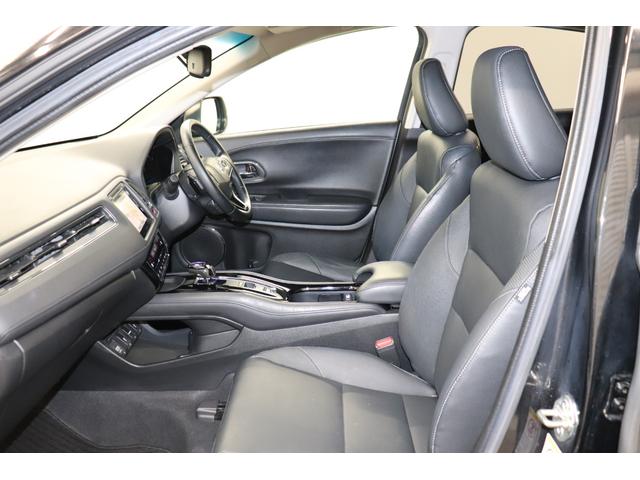 ヴェゼル ハイブリッドＺ　ＢＬＵＥＴＯＯＴＨ　Ｒカメ　スマキー　ワンオーナー　ＬＥＤランプ　ＥＴＣ付　電動格納ドアミラー　シ－トヒ－タ－　サイドカーテンエアバック　運転席助手席エアバッグ　ＶＳＡ　パワーステアリング　Ｄレコ（17枚目）