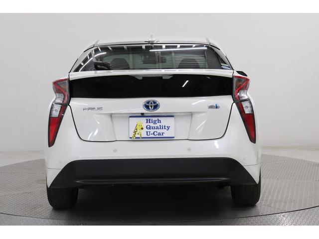 プリウス Ａプレミアム　シートＨ　ＬＫＡ　Ｂｌｕｅｔｏｏｔｈ対応　クリソナー　駐車アシスト　電動パワーシート　電動格納ドアミラー　黒革シート　ＡＣ１００Ｖ　ＳＤ　アイドリングストップ機能　ＬＥＤライト　地デジフルセグ　ＡＣ（11枚目）