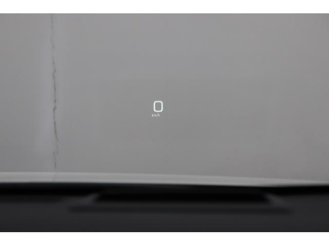 プリウス Ａプレミアム　シートＨ　ＬＫＡ　Ｂｌｕｅｔｏｏｔｈ対応　クリソナー　駐車アシスト　電動パワーシート　電動格納ドアミラー　黒革シート　ＡＣ１００Ｖ　ＳＤ　アイドリングストップ機能　ＬＥＤライト　地デジフルセグ　ＡＣ（19枚目）